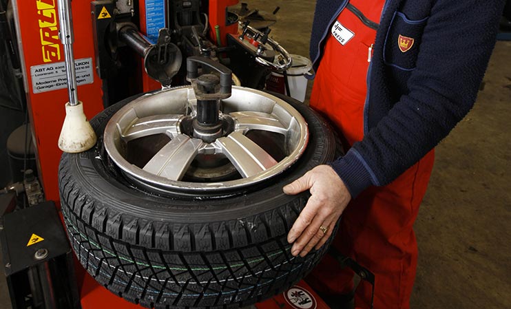 Master chez JF Pneus